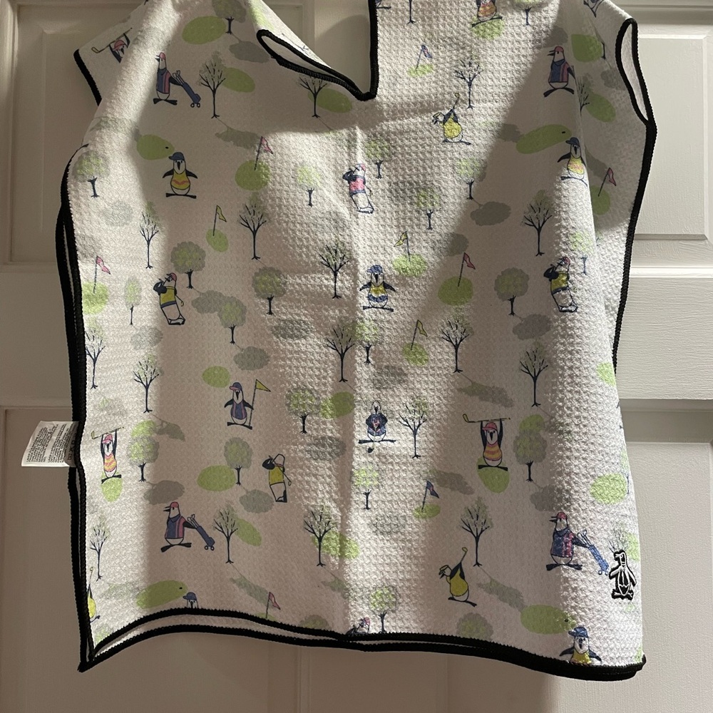 Original Penguin Golf Clubs Cover Towel